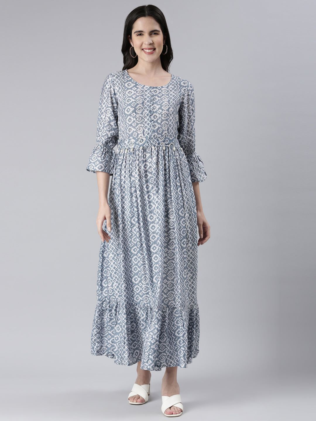 princess polly baby blue dress Chloé Muslin Cape Maxi Dress In Blue - 37% Off main image 1