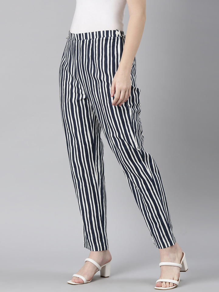 Neerus Women'S Navy Blue Color Pant