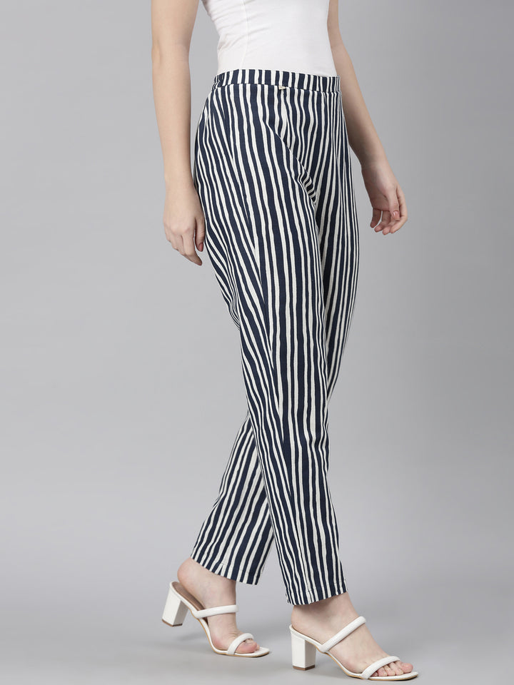 Neerus Women'S Navy Blue Color Pant