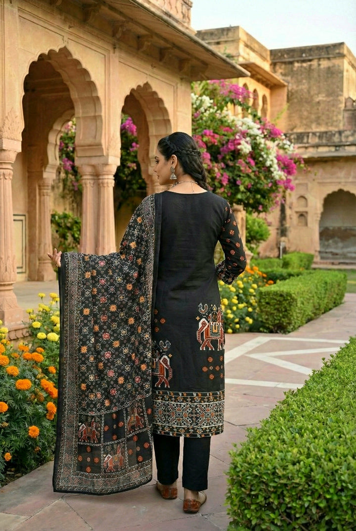 Black Silk Hand Embroidery Three Piece Set