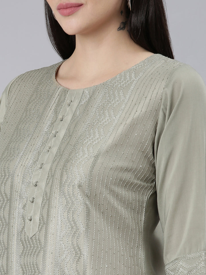 Neerus Gold Regular Straight Woven Design Kurta