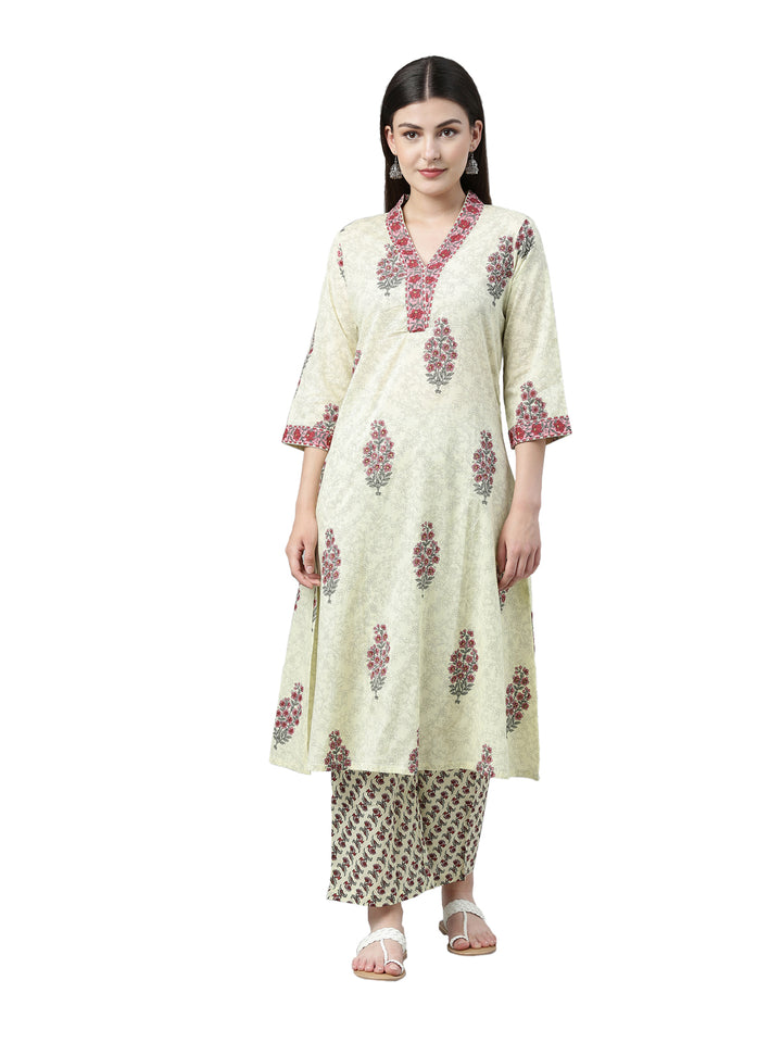 Neerus Green printed kurta set with trousers - front view