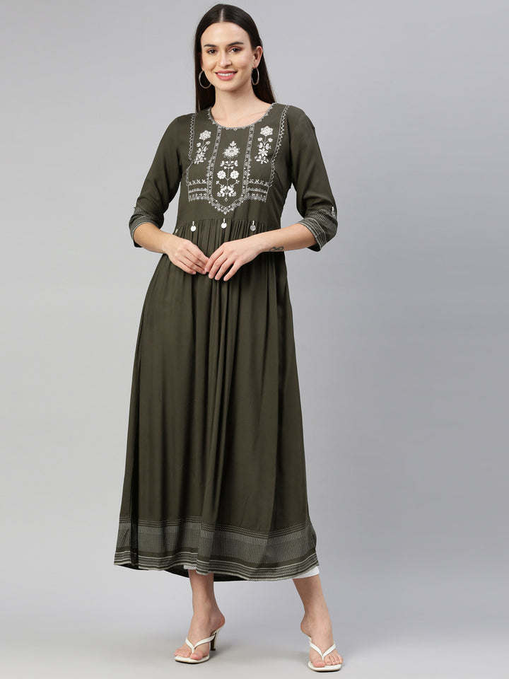 Neerus Green thread embroidered anarkali kurta - front view