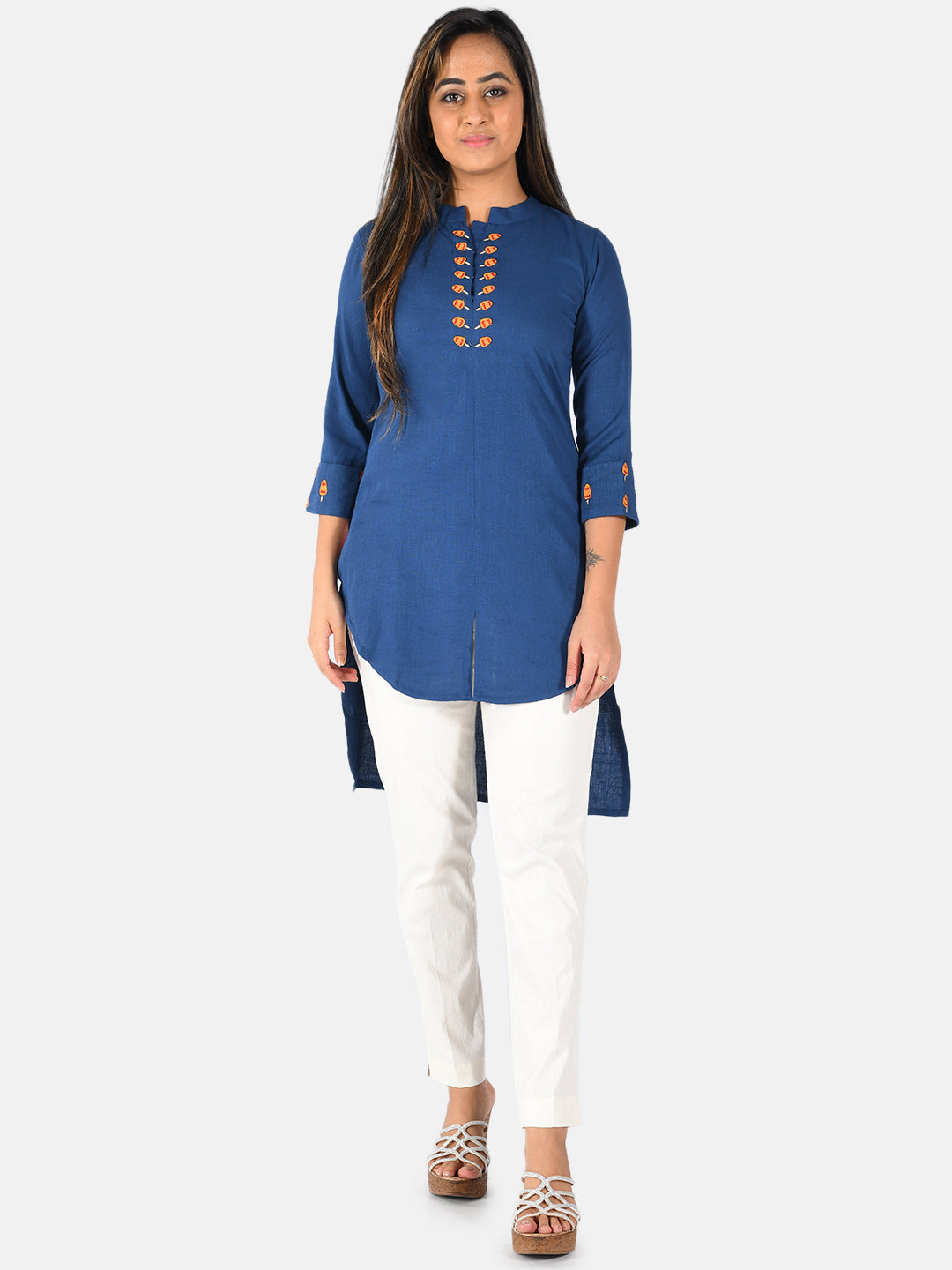 Neerus Women Blue Solid Straight Kurta