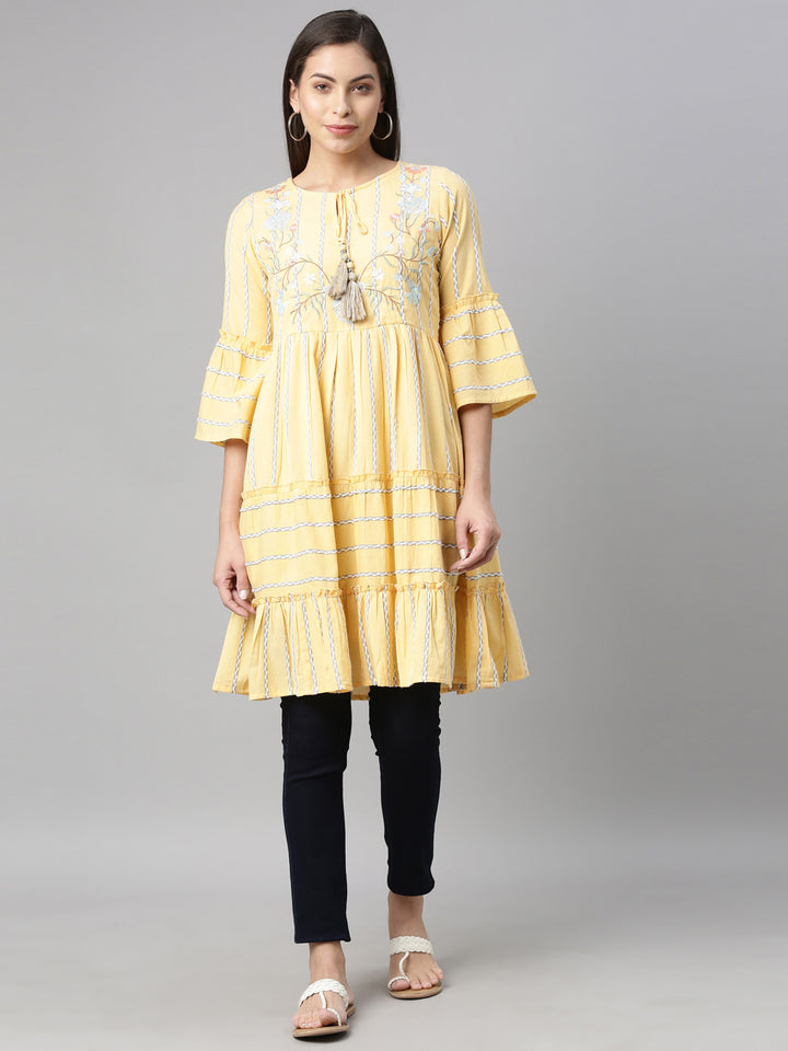 Neerus Yellow  White Floral Yoke Design Flared Sleeves Tiered Kurti