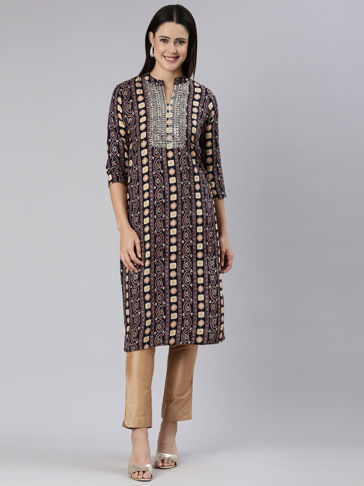 Neerus Black Regular Straight Paisley Kurtas