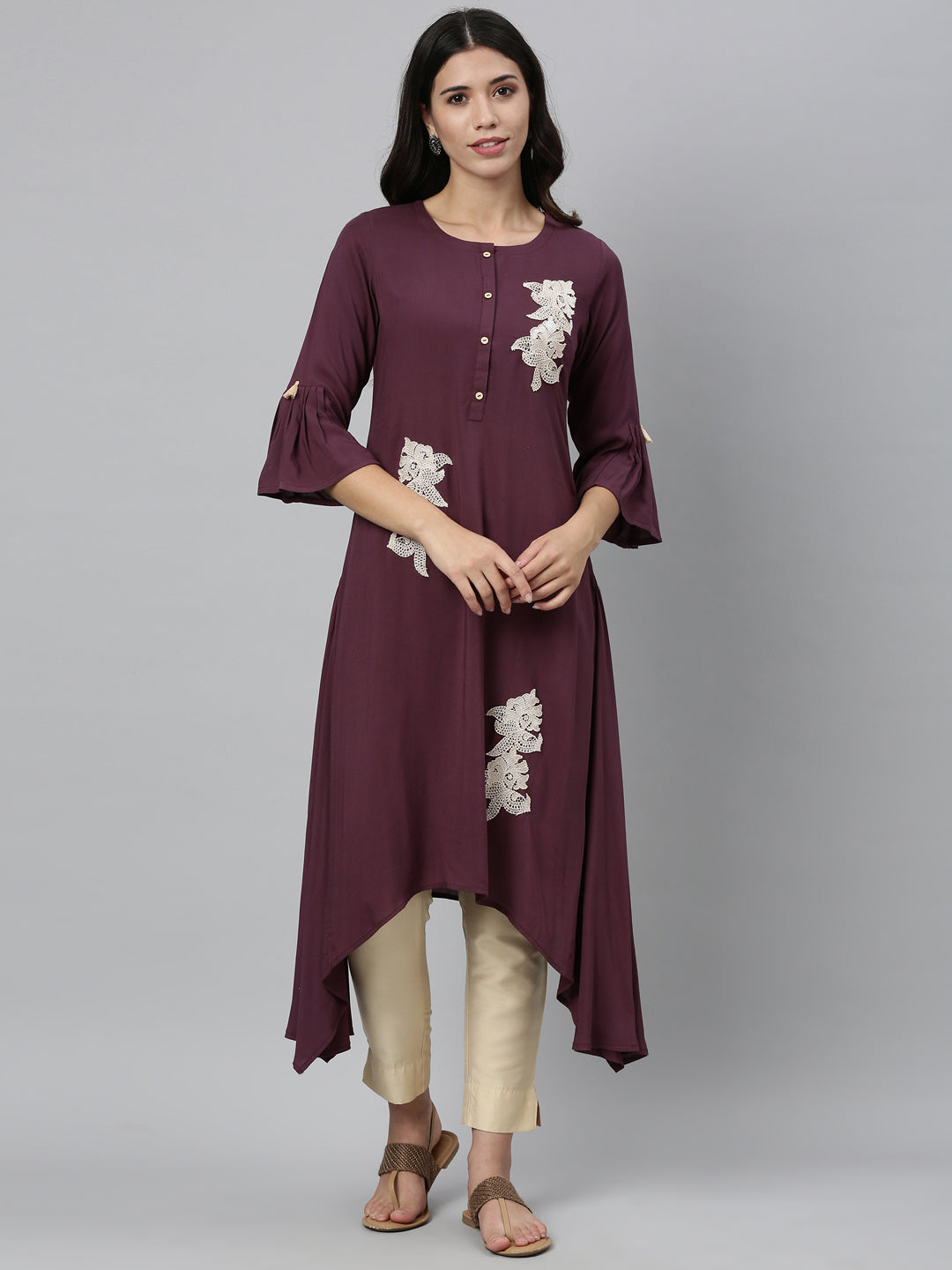 Neerus Women Purple Embroidered Bell Sleeves Thread Work Kurta