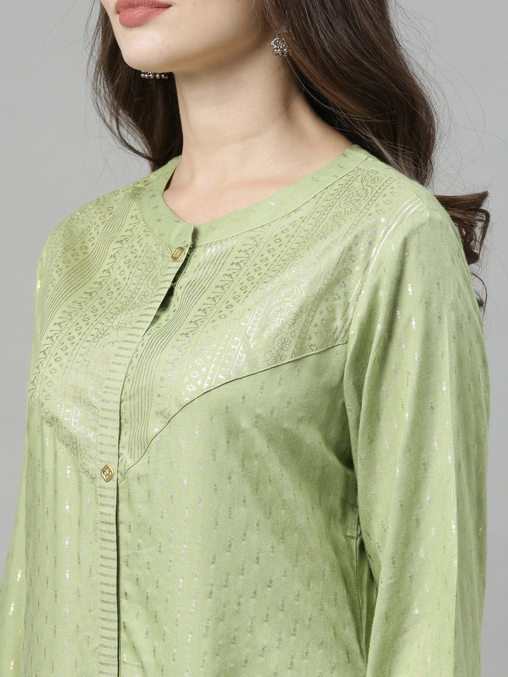 Neerus Green printed ethnic motif A-line high-low kurta - detail view 2