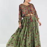 Neerus Green Floral Crepe Fabric Fusion Set.