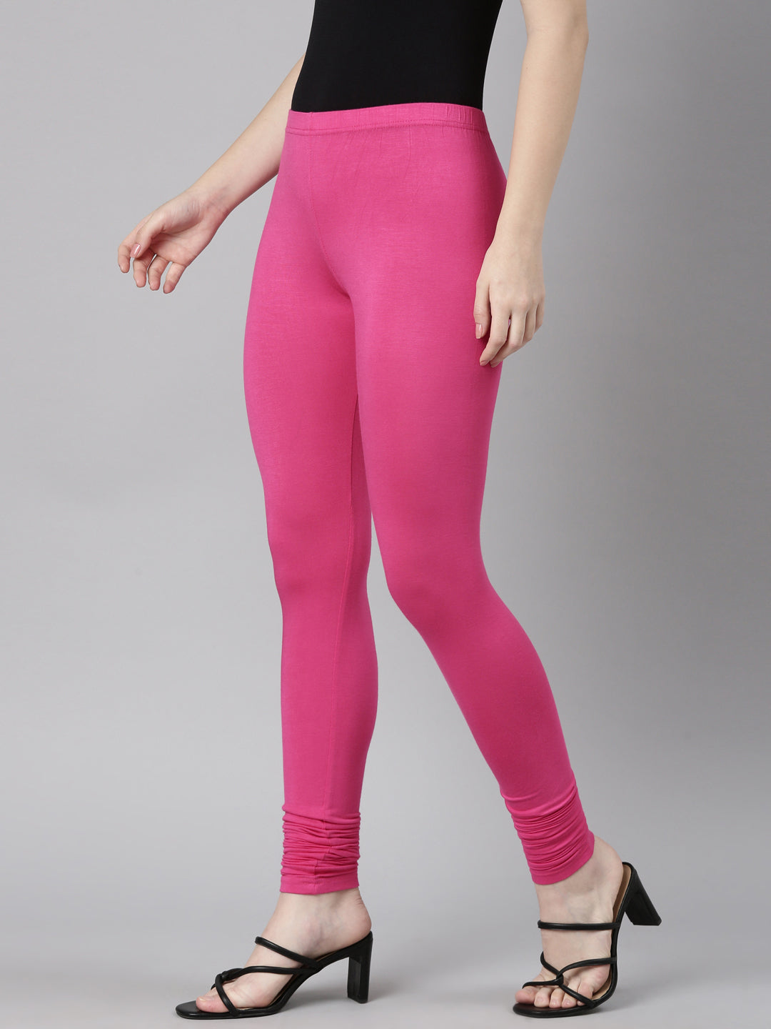 Neerus Pink solid legging - back view