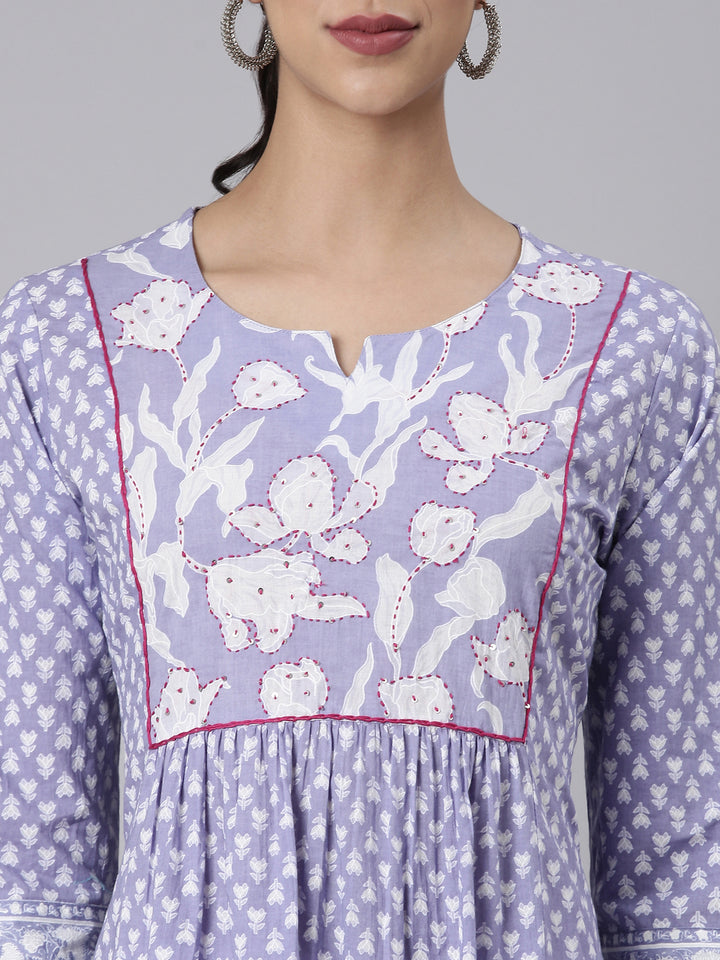 Neerus Lavender Casual Floral Straight Kurtas