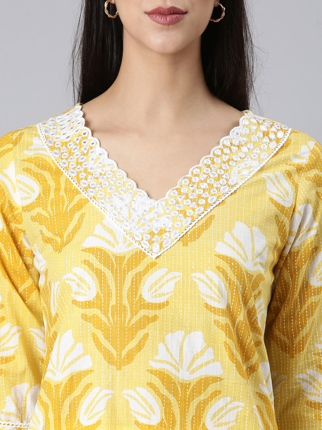 Neerus Mustard Casual Floral Straight Kurtas