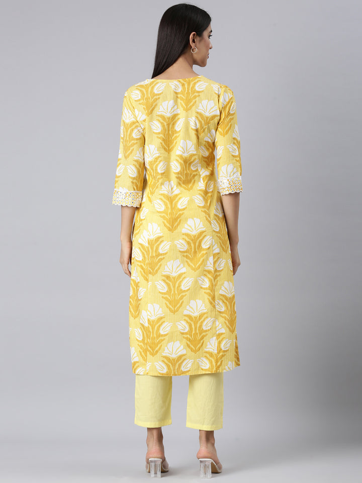 Neerus Mustard Casual Floral Straight Kurtas