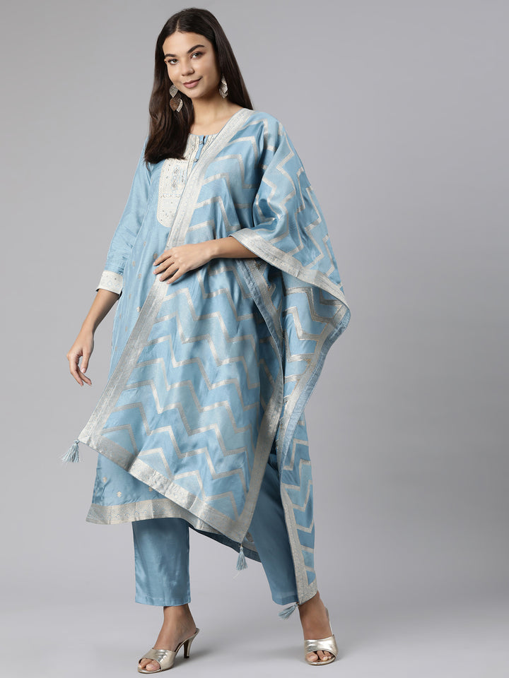 Neerus Blue printed floral suit set straight kurta with trouser and dupatta - detail view 2