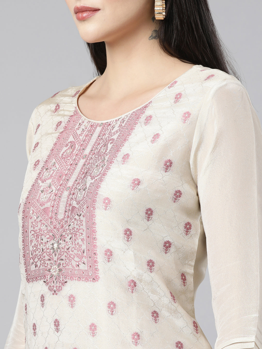 Neerus White printed floral straight suit set - detail view 1
