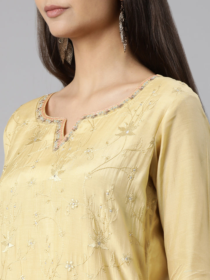 Neerus Yellow Regular Straight Floral Kurta And Trousers With Dupatta