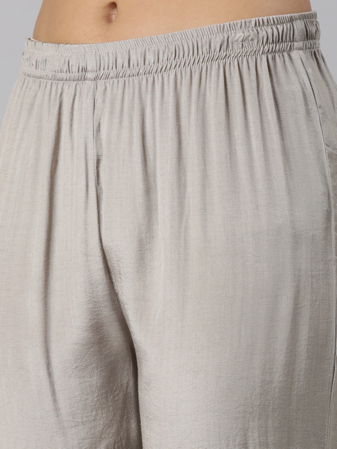 Neerus Grey shantoon printed suit set - detail view 3