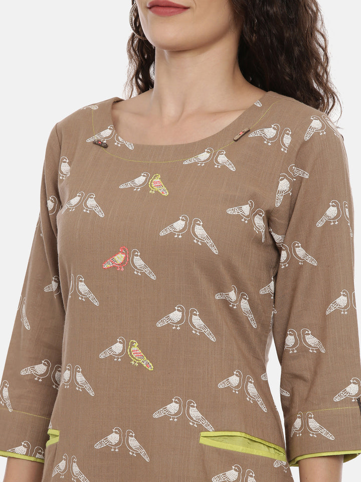 Neerus Brown printed straight kurta - detail view 1