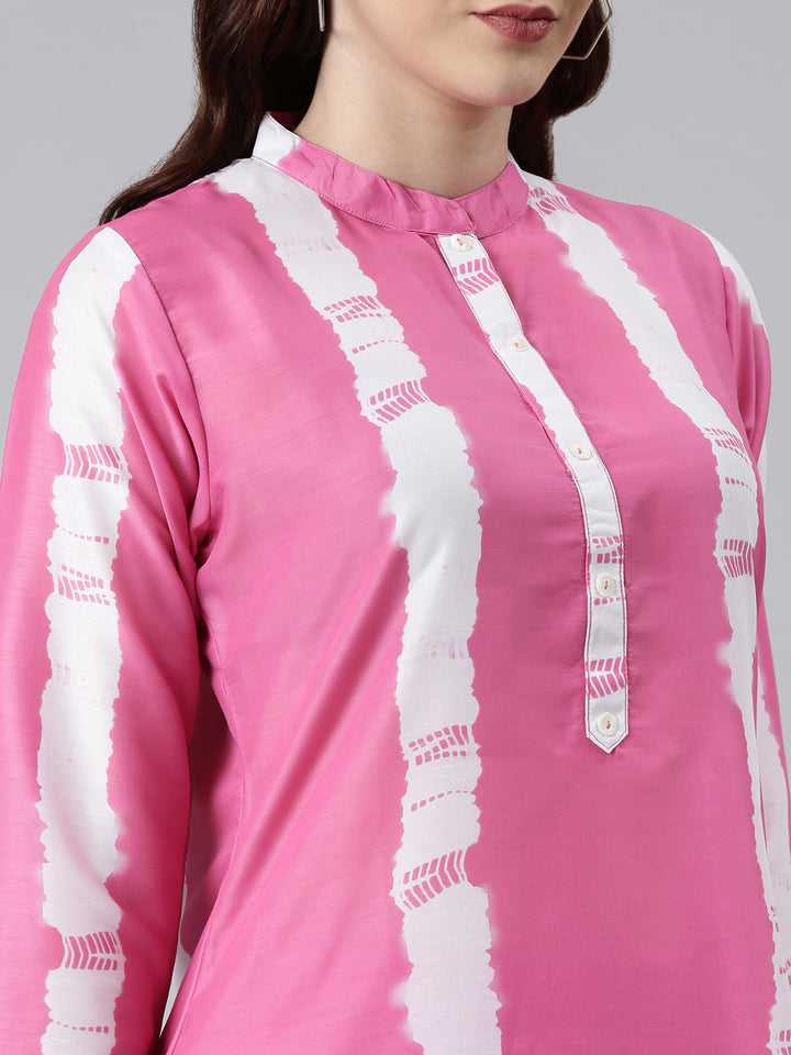 Neerus Pink straight kurta co-ord set with trouser - detail view 1
