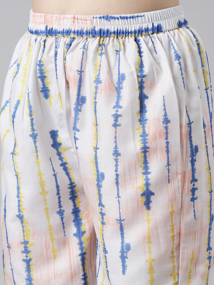 Neerus White printed co-ord set straight silhouette - detail view 3