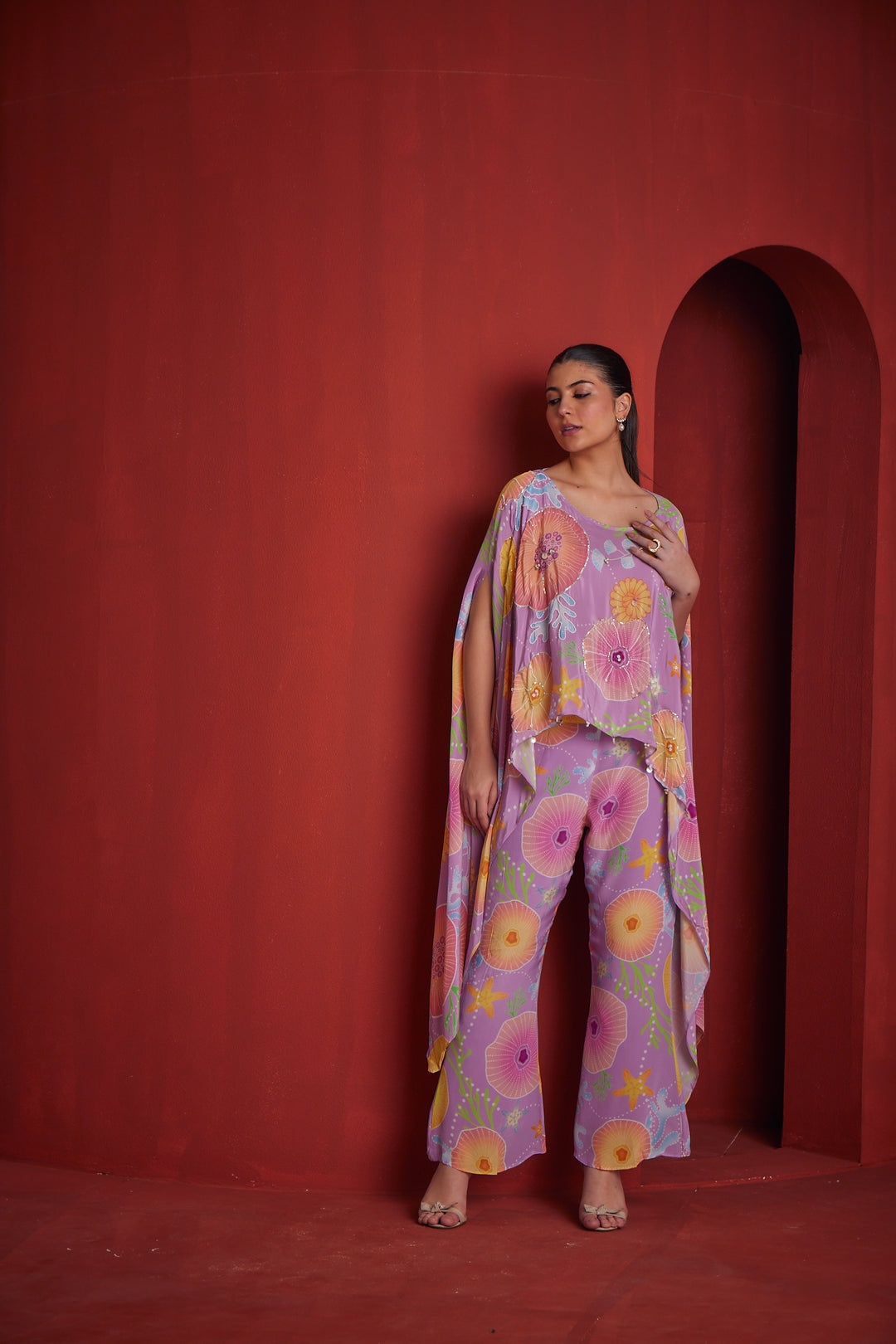 Neerus Pink crepe co-ord set - detail view 1