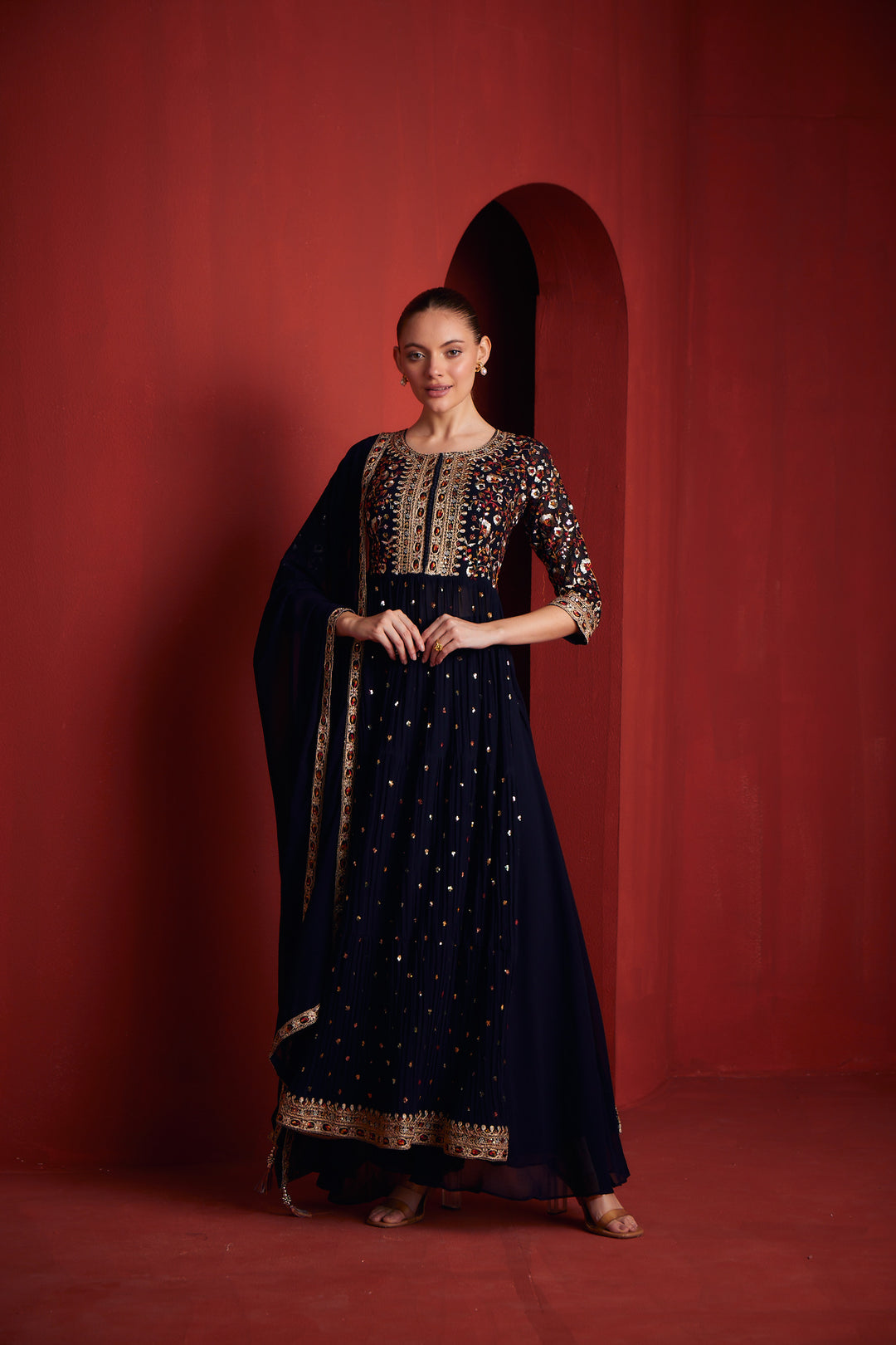 Neerus Black georgette kurta set - back view