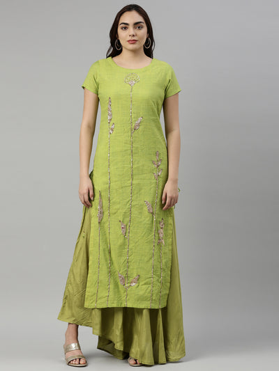 Neerus Women Green Dyed Thread Work Anarkali Kurta