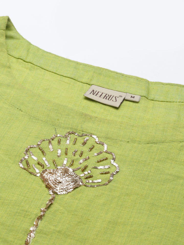 Neerus Women Green Dyed Thread Work Anarkali Kurta