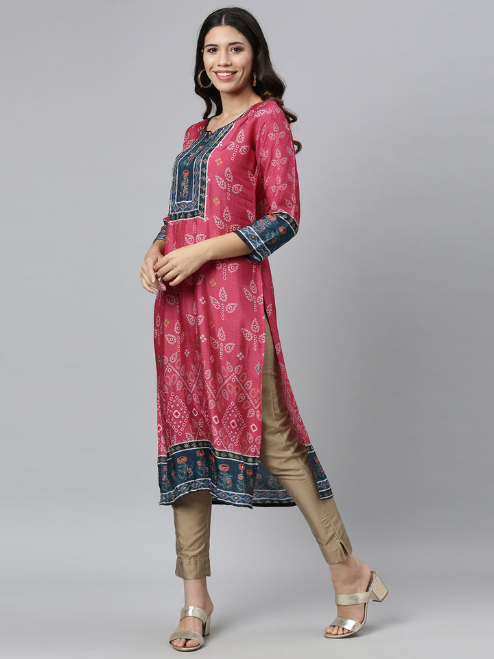Neerus Pink ethnic printed kurta for women - back view