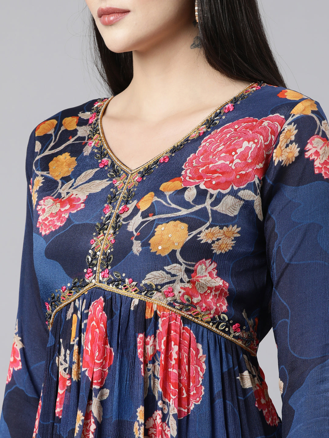 Neerus Blue Floral Printed Straight Suit Set - detail view 1