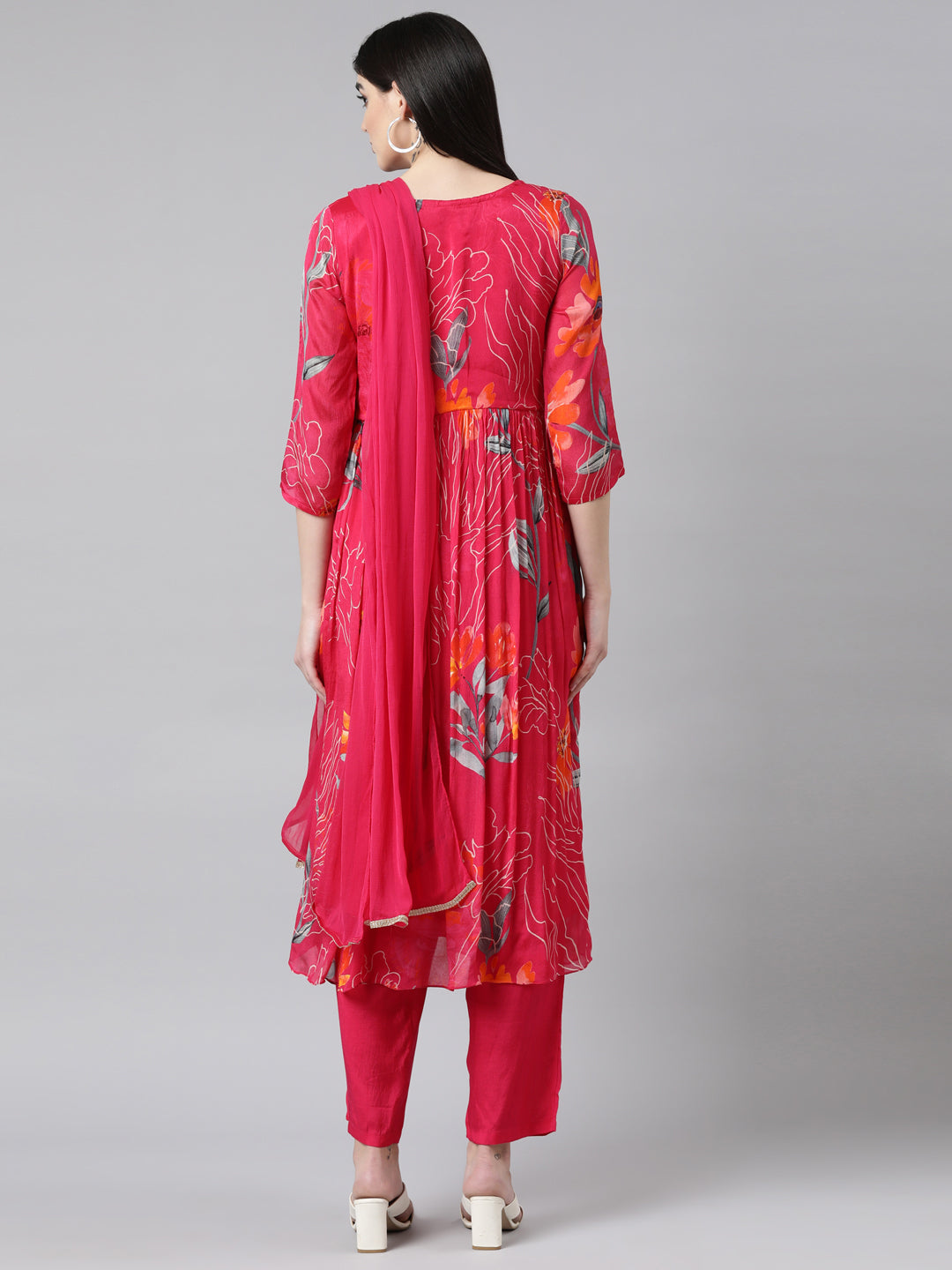 Neerus Pink printed floral straight suit set - side view