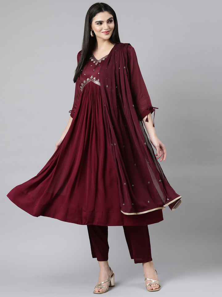 Neerus Purple chiffon solid straight suit set - detail view 2