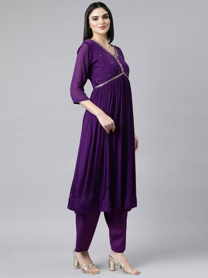 Neerus Purple solid pleated straight suit set - back view