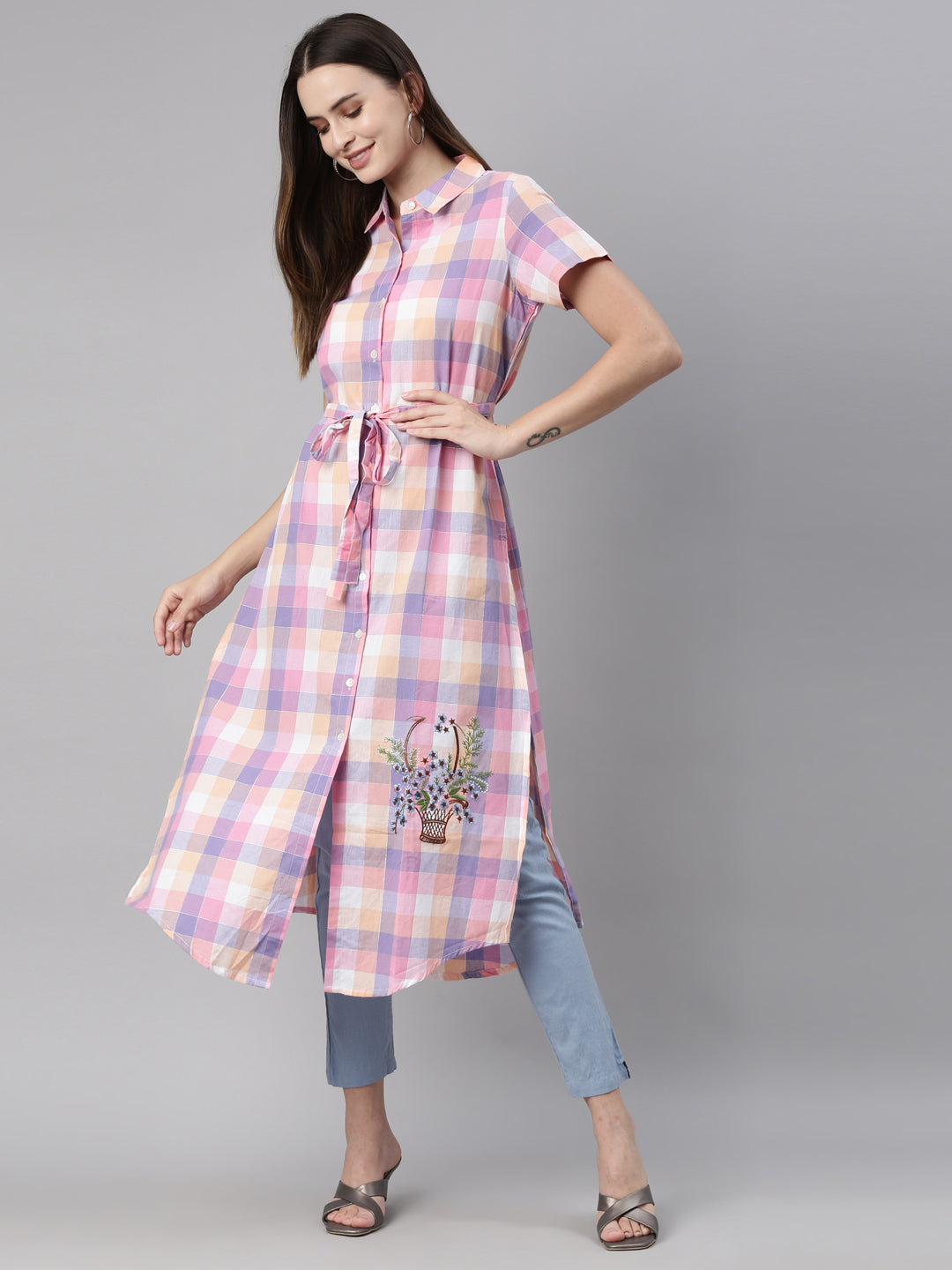 Neerus Pink thread embroidered checked kurta - back view