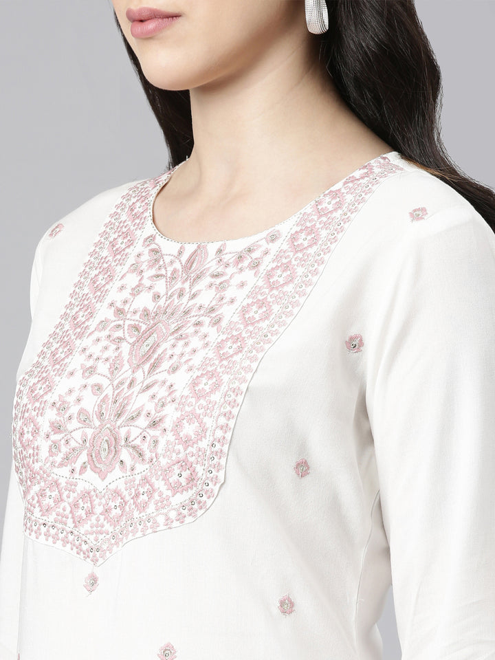 Neerus Pink Straight Casual Embellished Kurtas