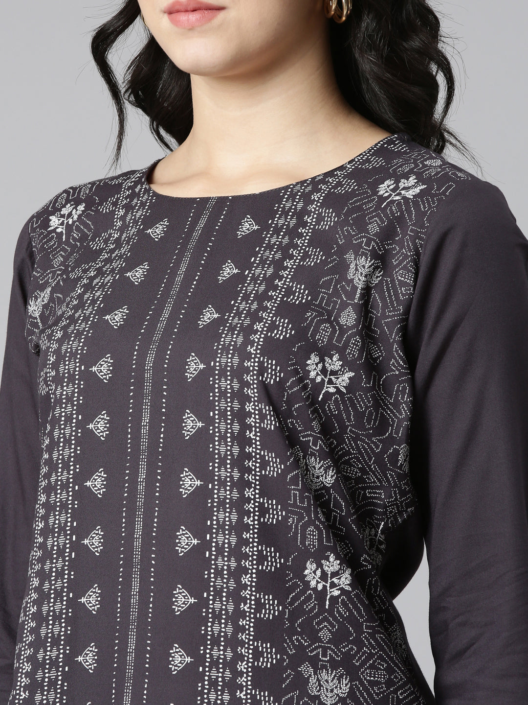 Neerus Grey Regular Straight Printed Kurtas