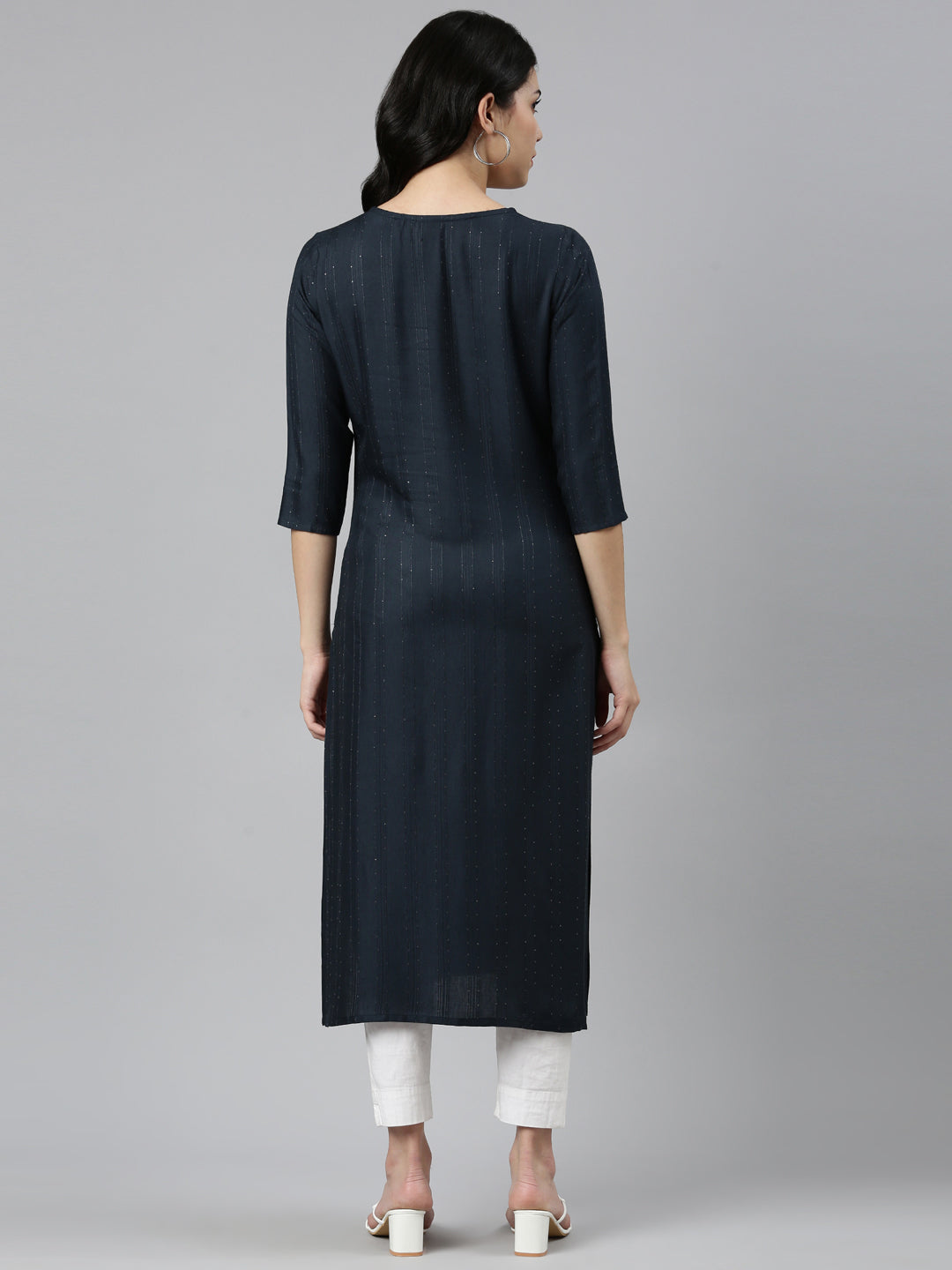 Neeru's Grey Regular Straight Embroidered Kurtas