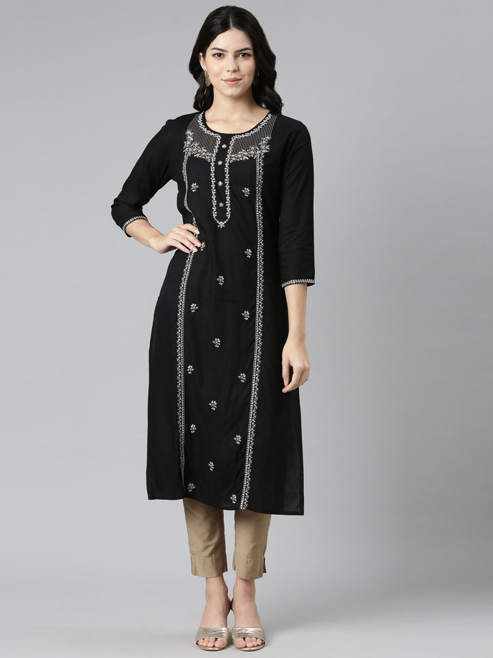 Neerus Black Regular Straight Embroidered Kurta