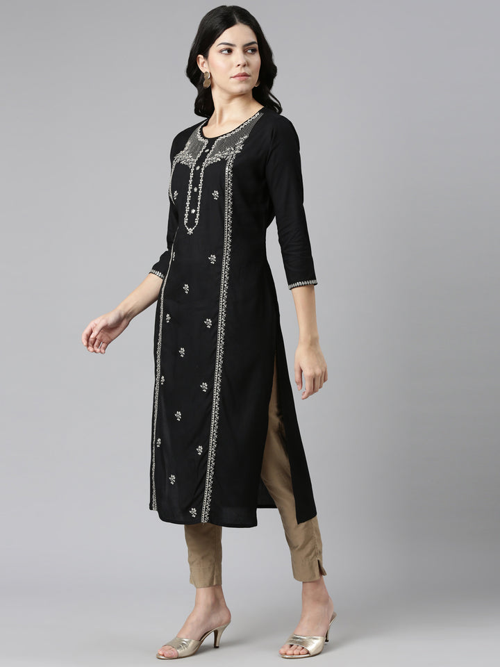 Neerus Black Regular Straight Embroidered Kurta