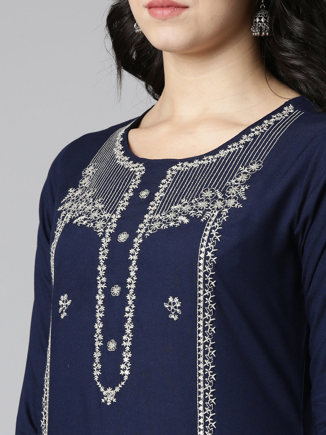 Neerus Navy Blue Regular Straight Embroidered Kurtas