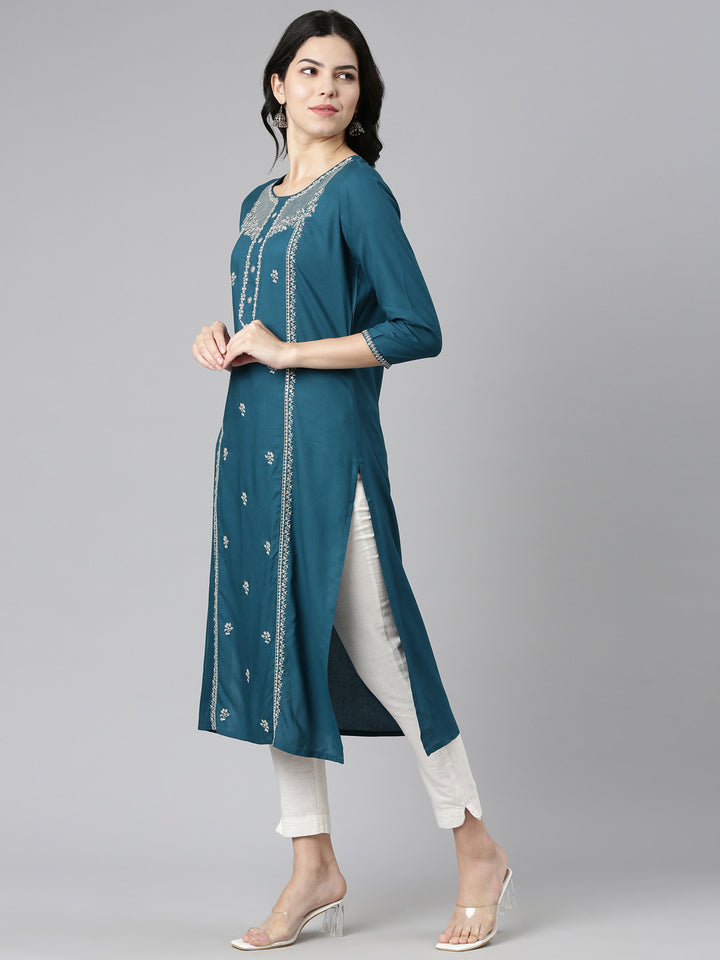 Neerus Green Regular Straight Embroidered Kurtas