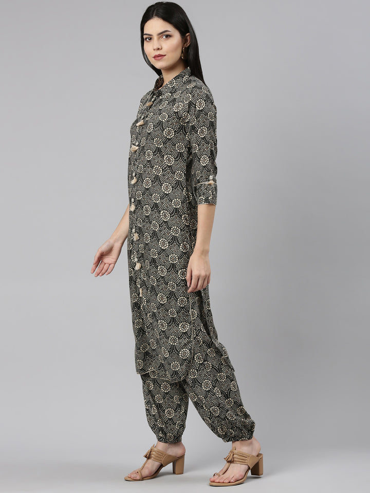 Neerus Grey Regular Straight Printed Kurta And Salwar