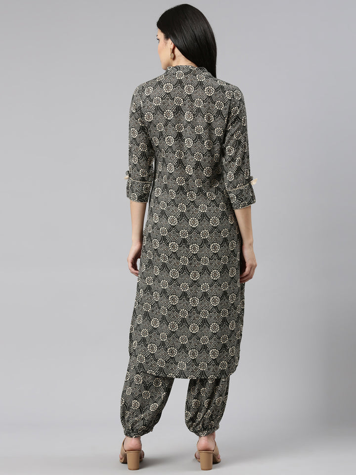 Neerus Grey Regular Straight Printed Kurta And Salwar