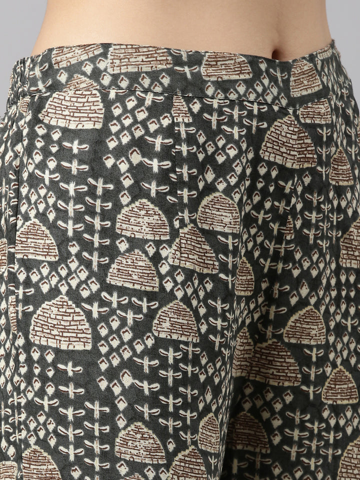 Neerus Grey Regular Straight Printed Kurta And Salwar