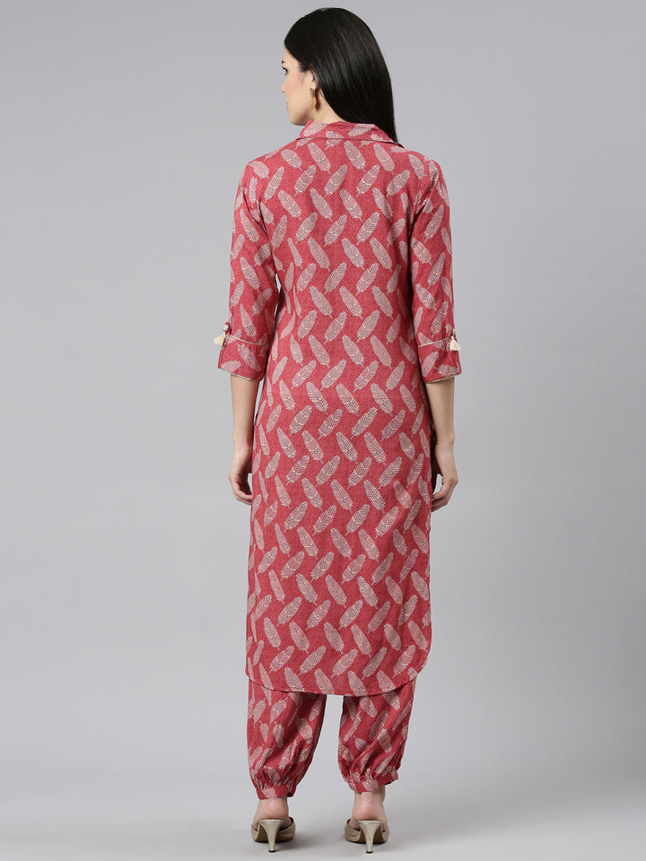 Neerus Maroon rayon printed straight kurta set - side view