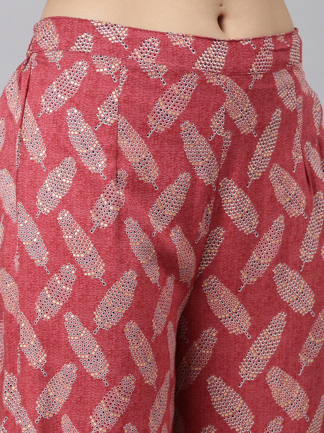 Neerus Maroon rayon printed straight kurta set - detail view 3