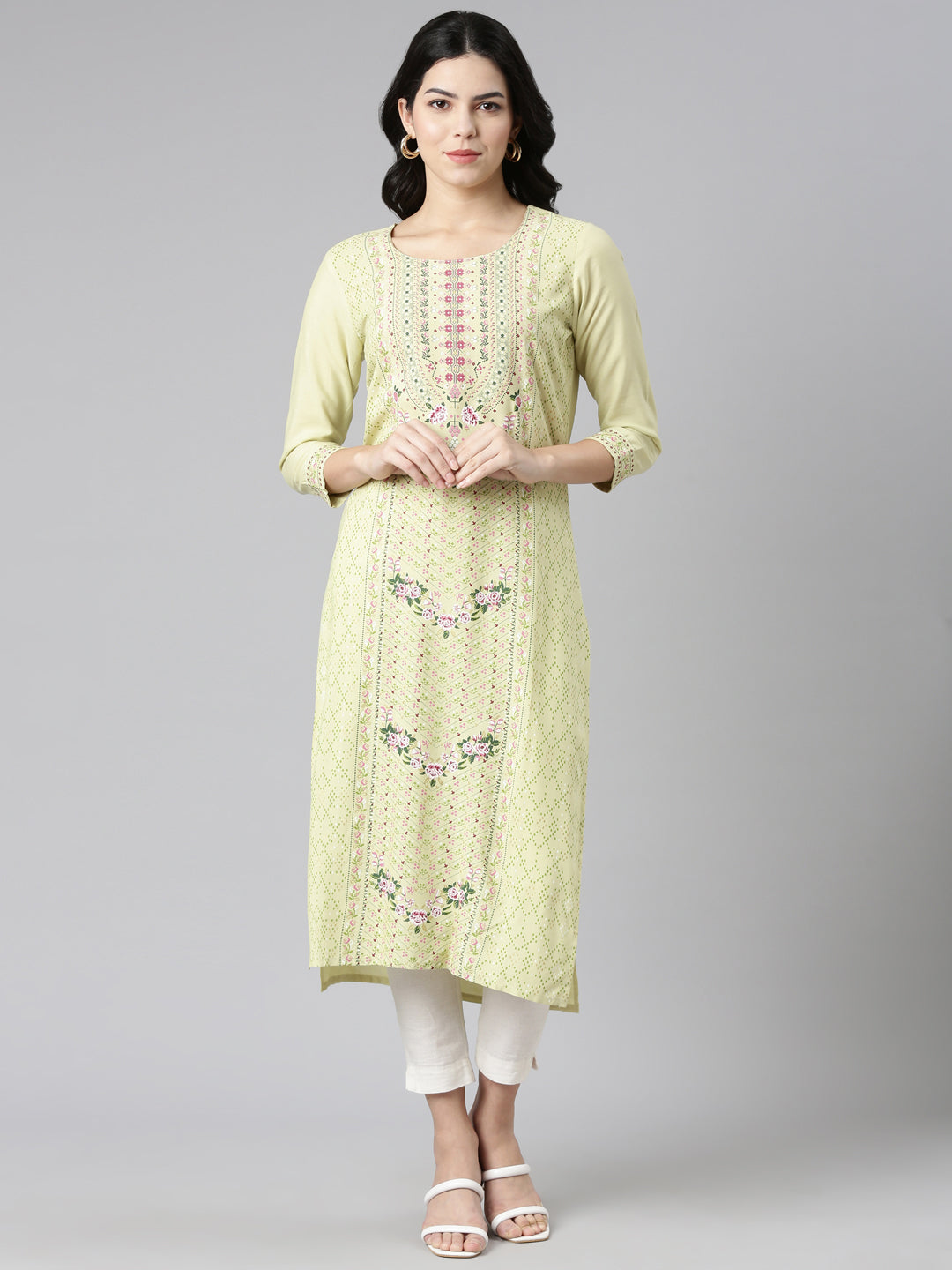 Neerus Green Regular Straight Printed Kurtas