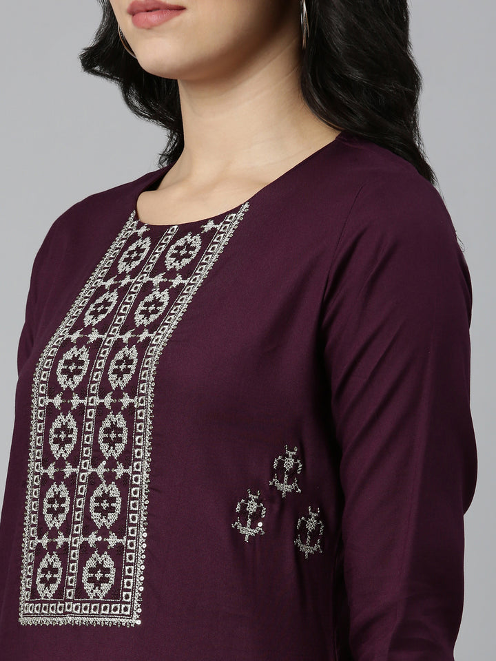 Neerus Purple Regular Straight Embroidered Kurta