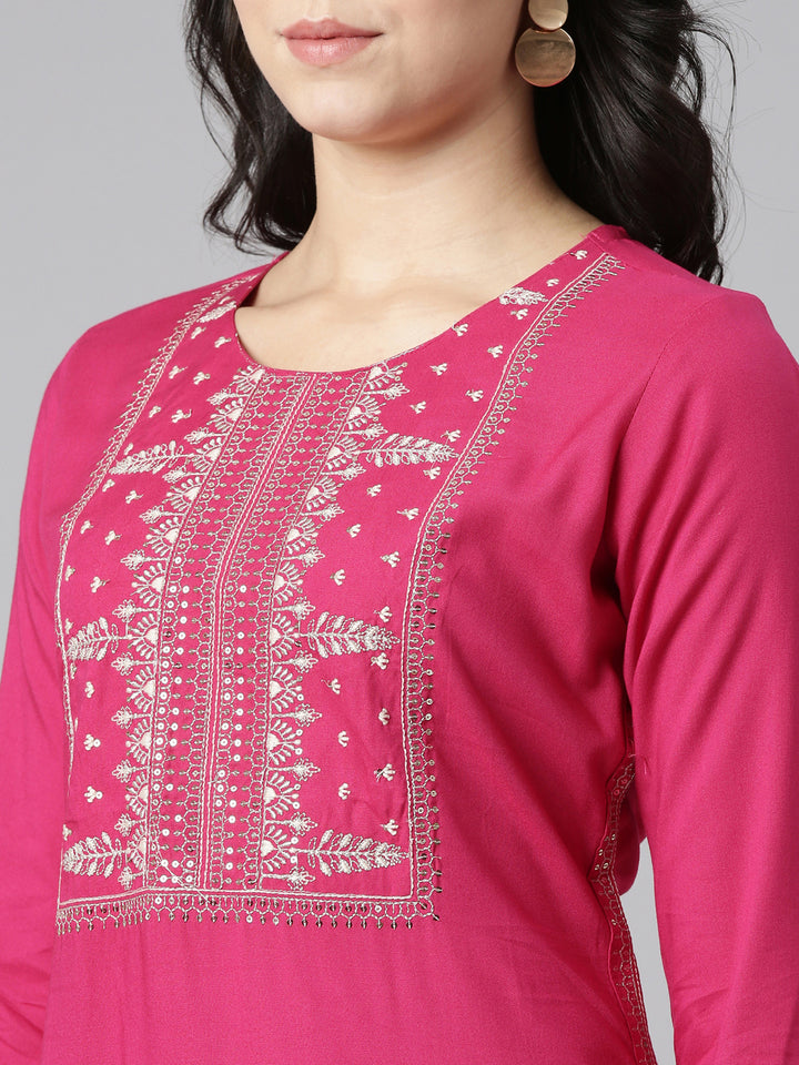 Neerus Pink Regular Straight Embroidered Kurta