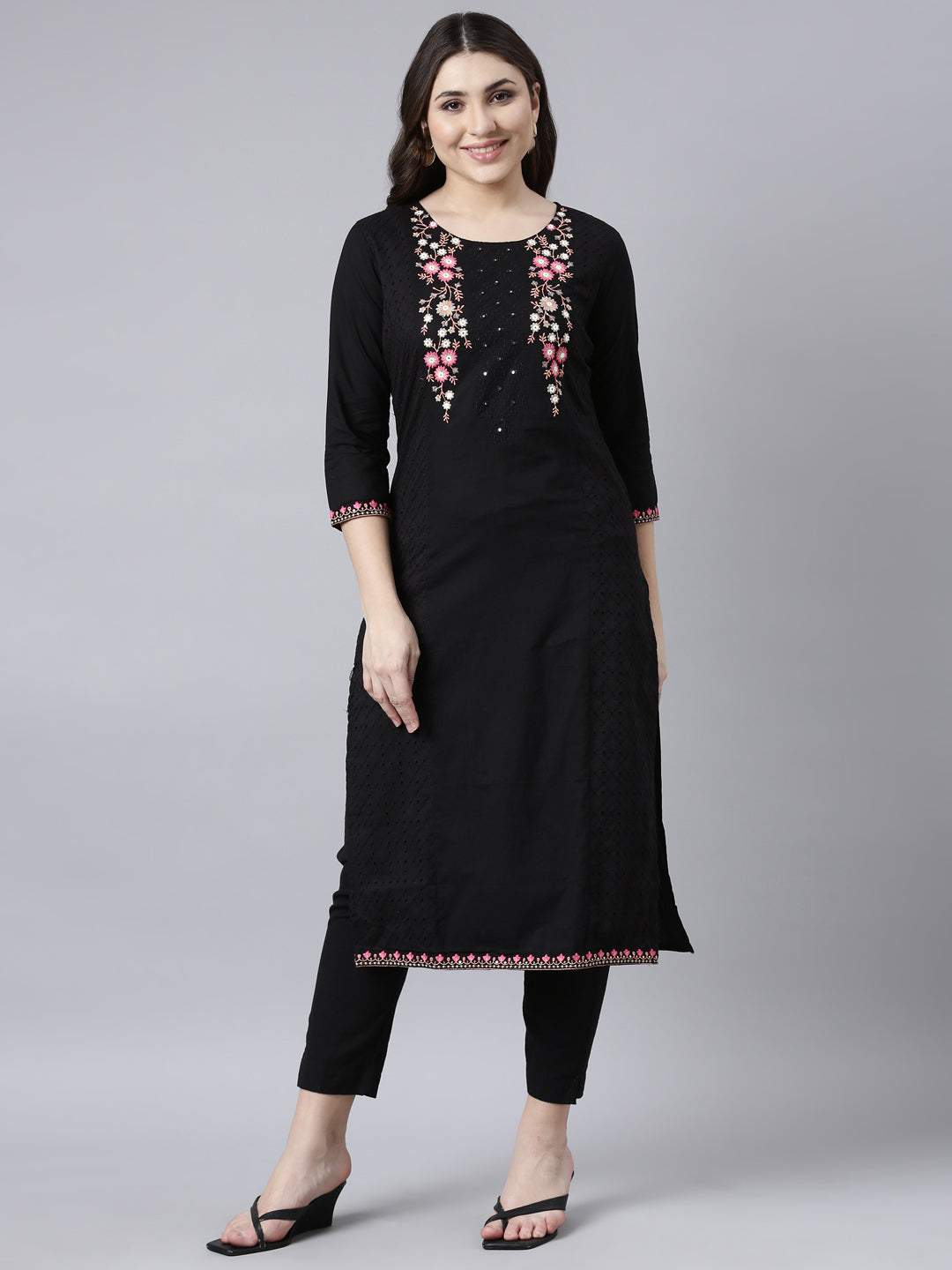 Neerus Black Regular Straight Solid Kurtas